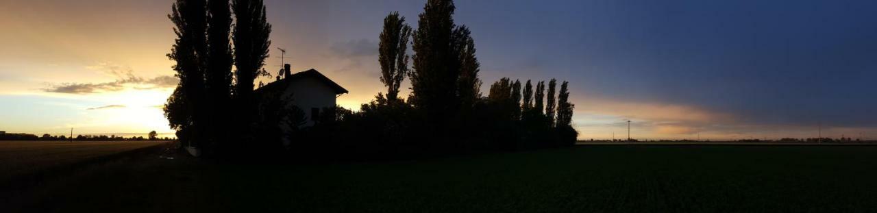 Bed and Breakfast I Pioppi Cipressini Crevalcore Esterno foto